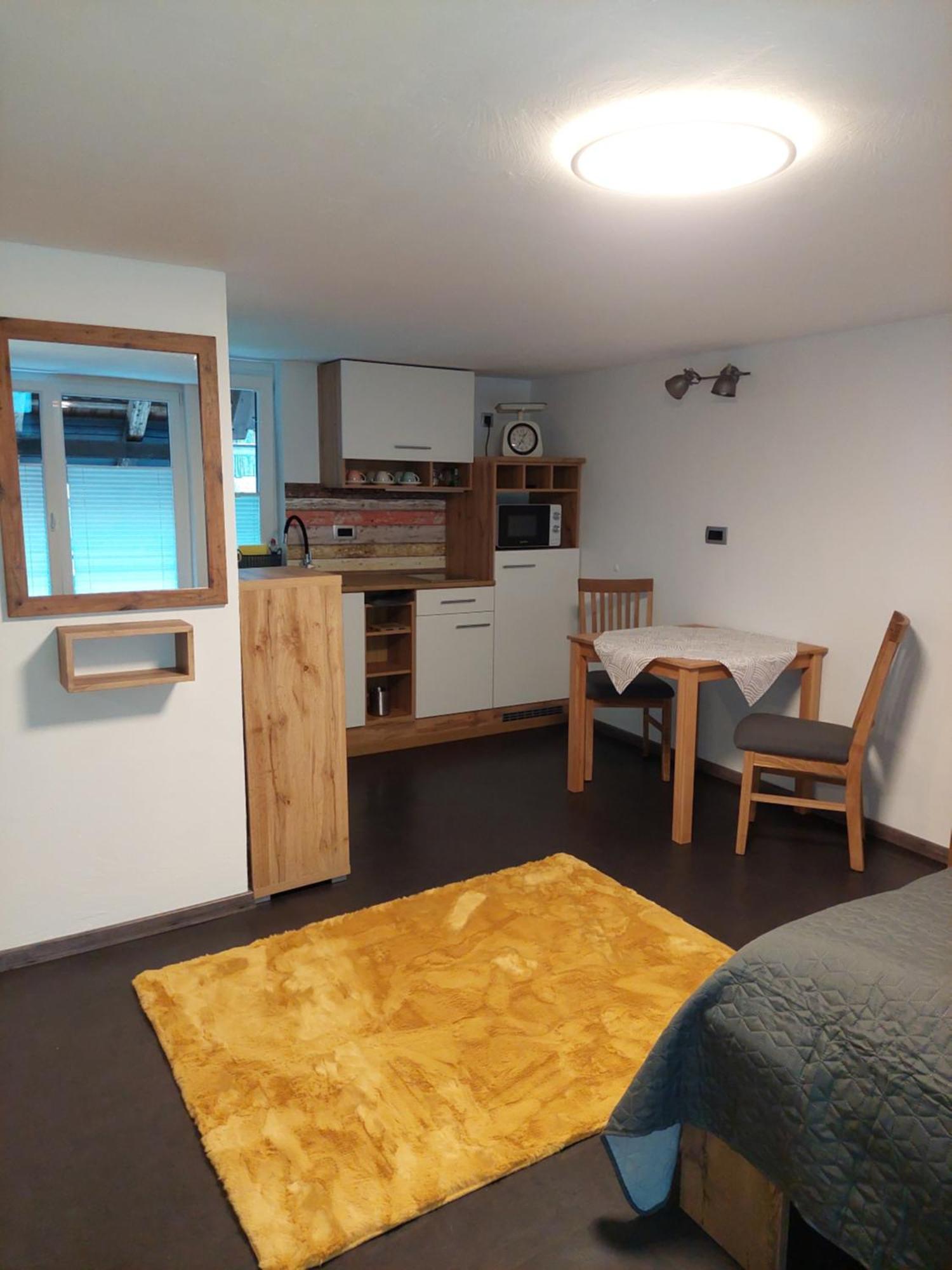 Apartmaji Pr'Pisk Bohinjska Bela Bilik gambar